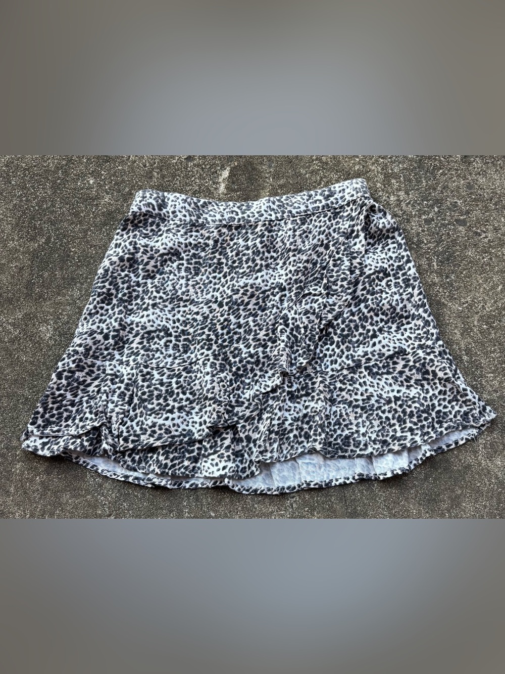 Leopard Print Mini Skirt with Ruffle Hem - Black & White